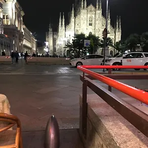 real-duomo-palace-mini-suite.it-lombardy.com/